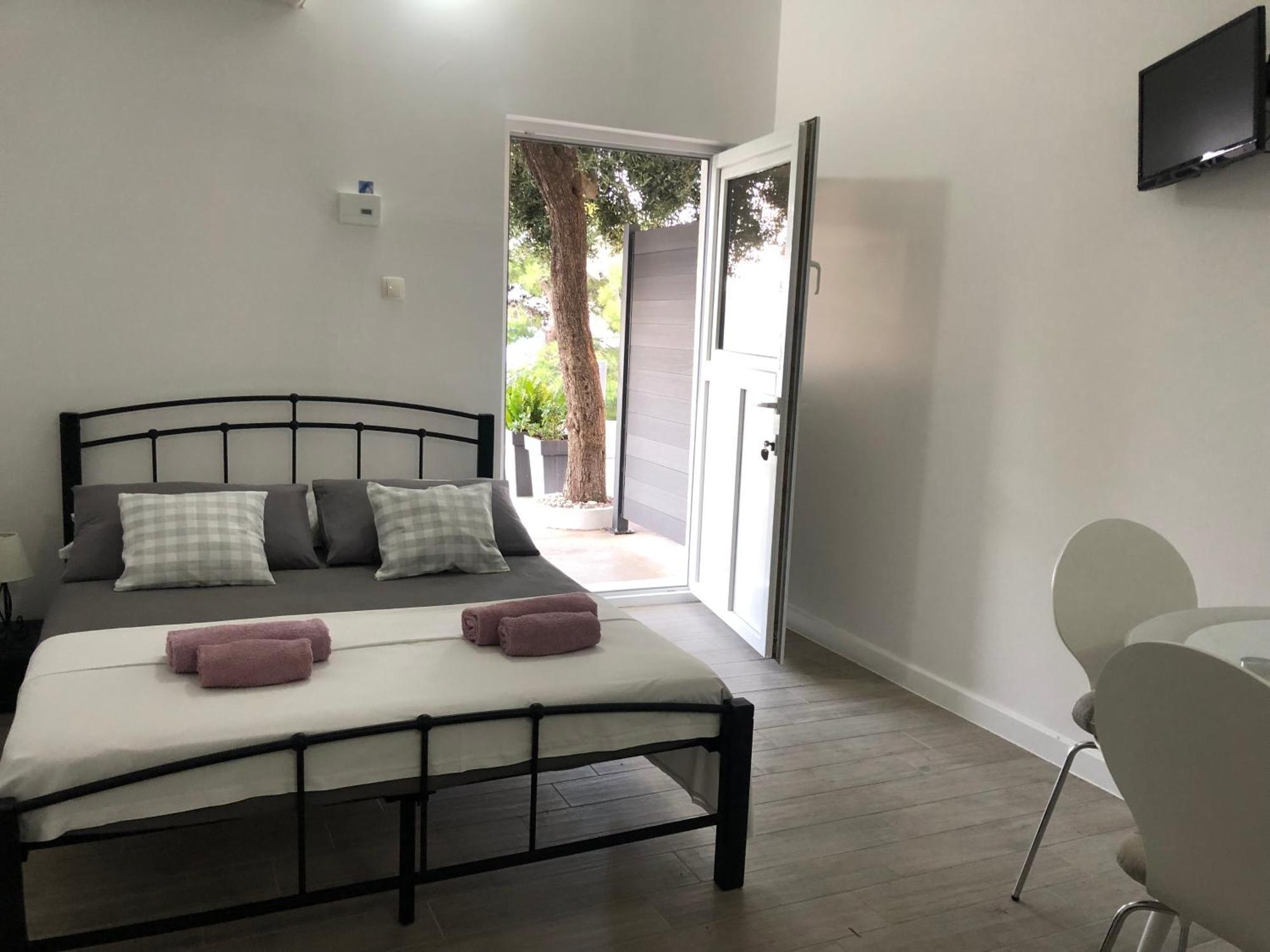 Apartmani Milka I Jozo Омиш Номер фото